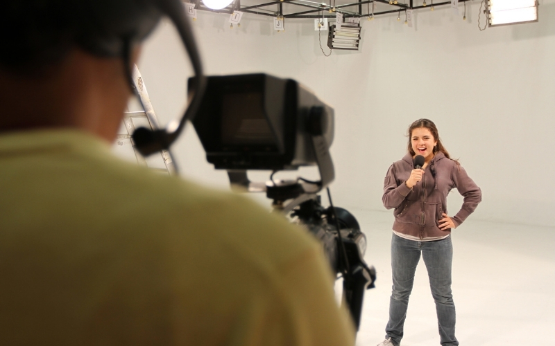 VJ là những người dẫn dắt các chương trình ca nhạc trên sóng truyền hình